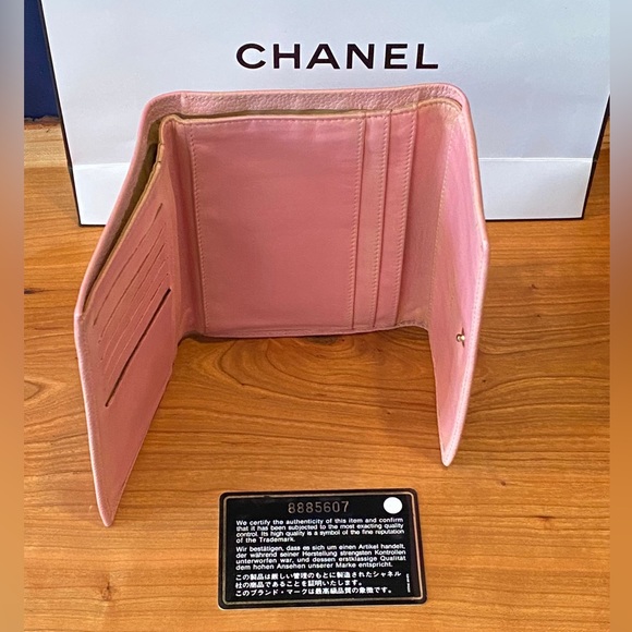 Chanel Caviar Pink Wallet - Picture 3 of 9